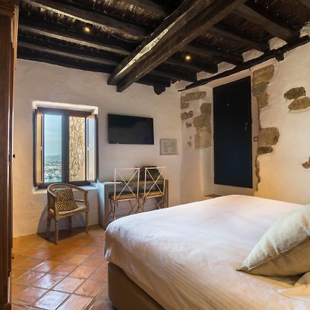 Hotel La Torre Del Canonigo - Small Luxury Hotels Ibiza Bagian luar foto