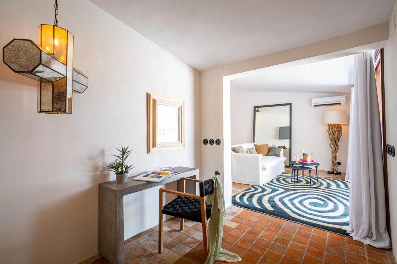 Hotel La Torre Del Canonigo - Small Luxury Hotels Ibiza Bagian luar foto