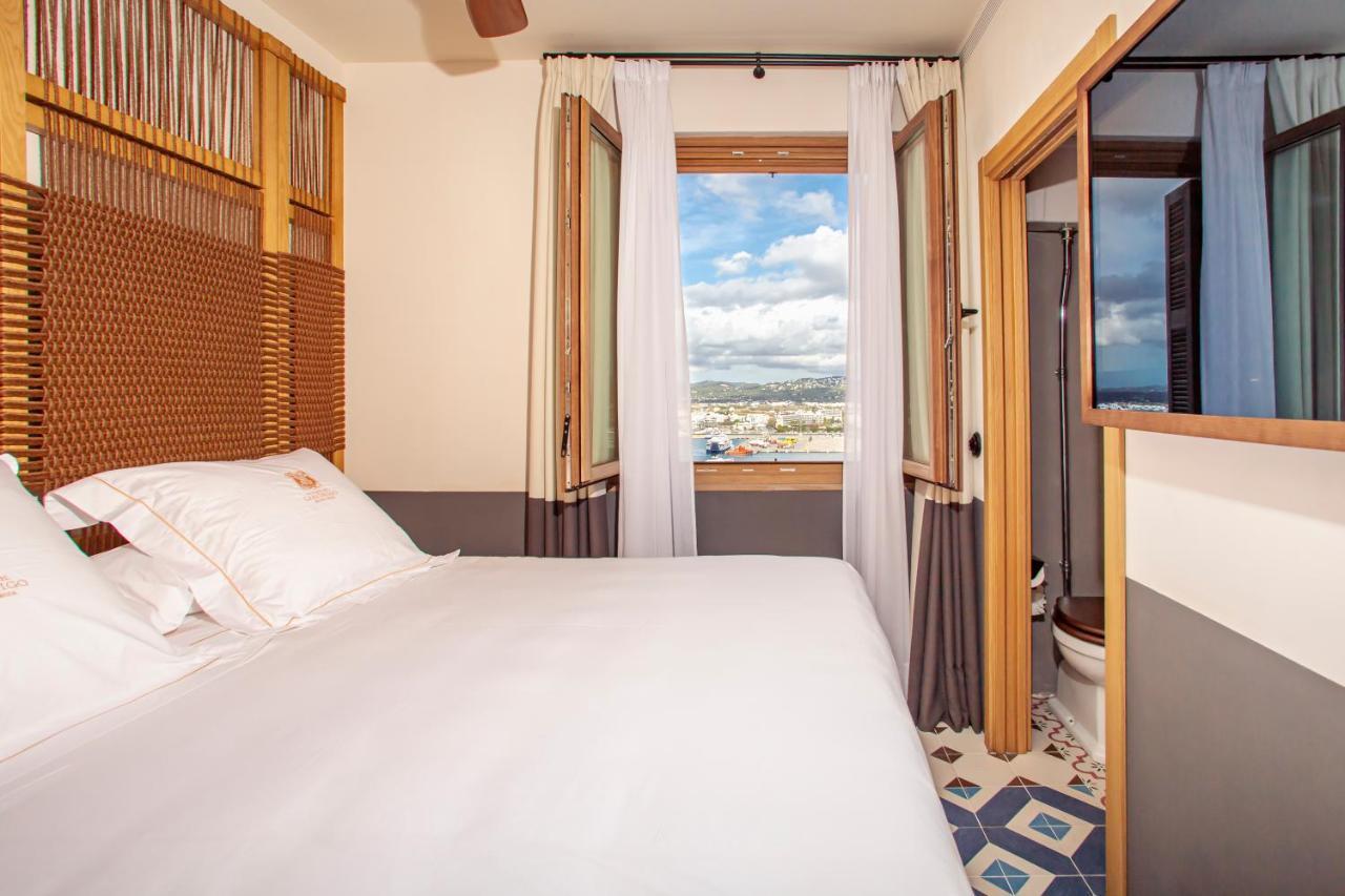 Hotel La Torre Del Canonigo - Small Luxury Hotels Ibiza Bagian luar foto