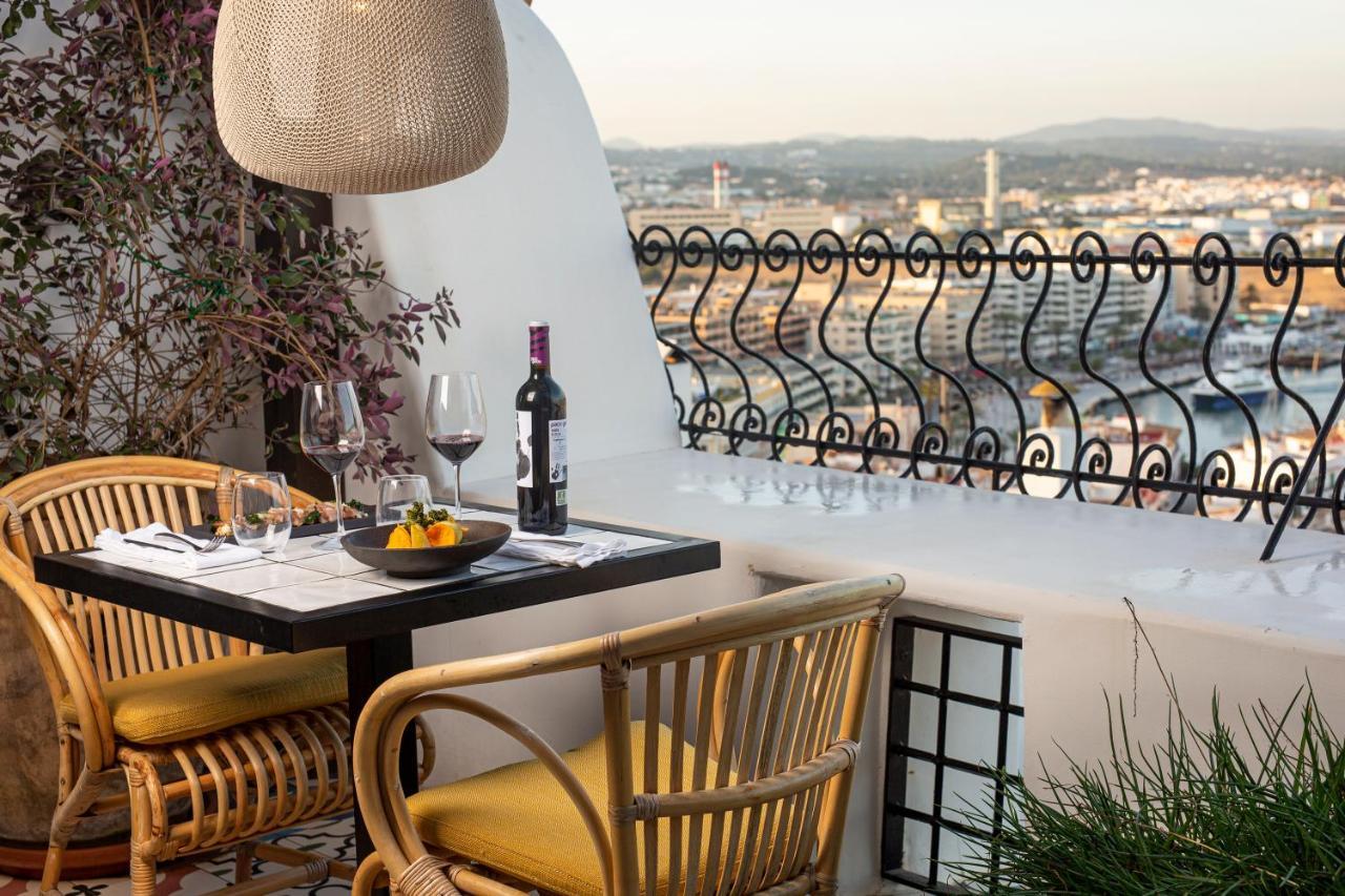 Hotel La Torre Del Canonigo - Small Luxury Hotels Ibiza Bagian luar foto