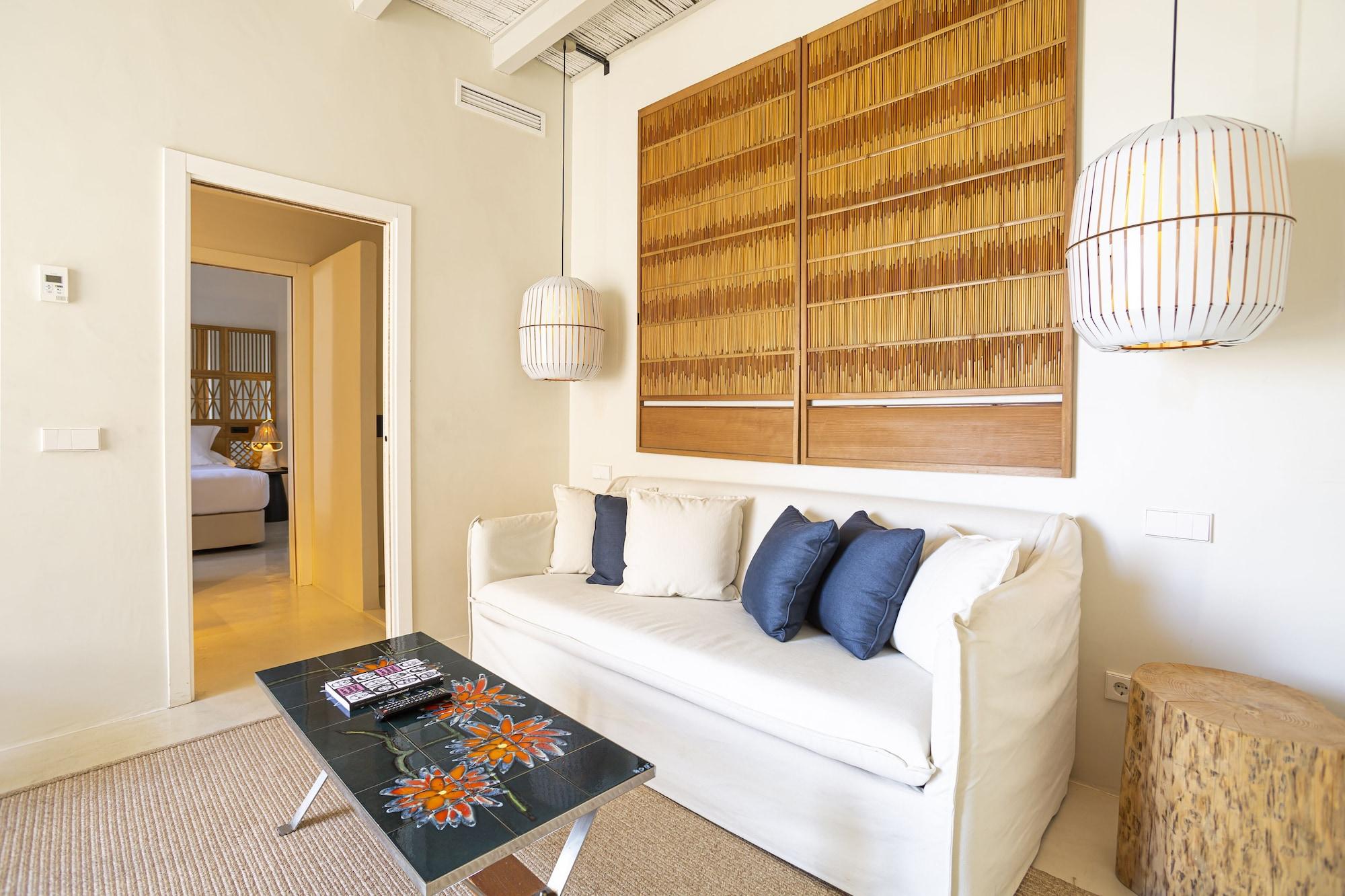 Hotel La Torre Del Canonigo - Small Luxury Hotels Ibiza Bagian luar foto