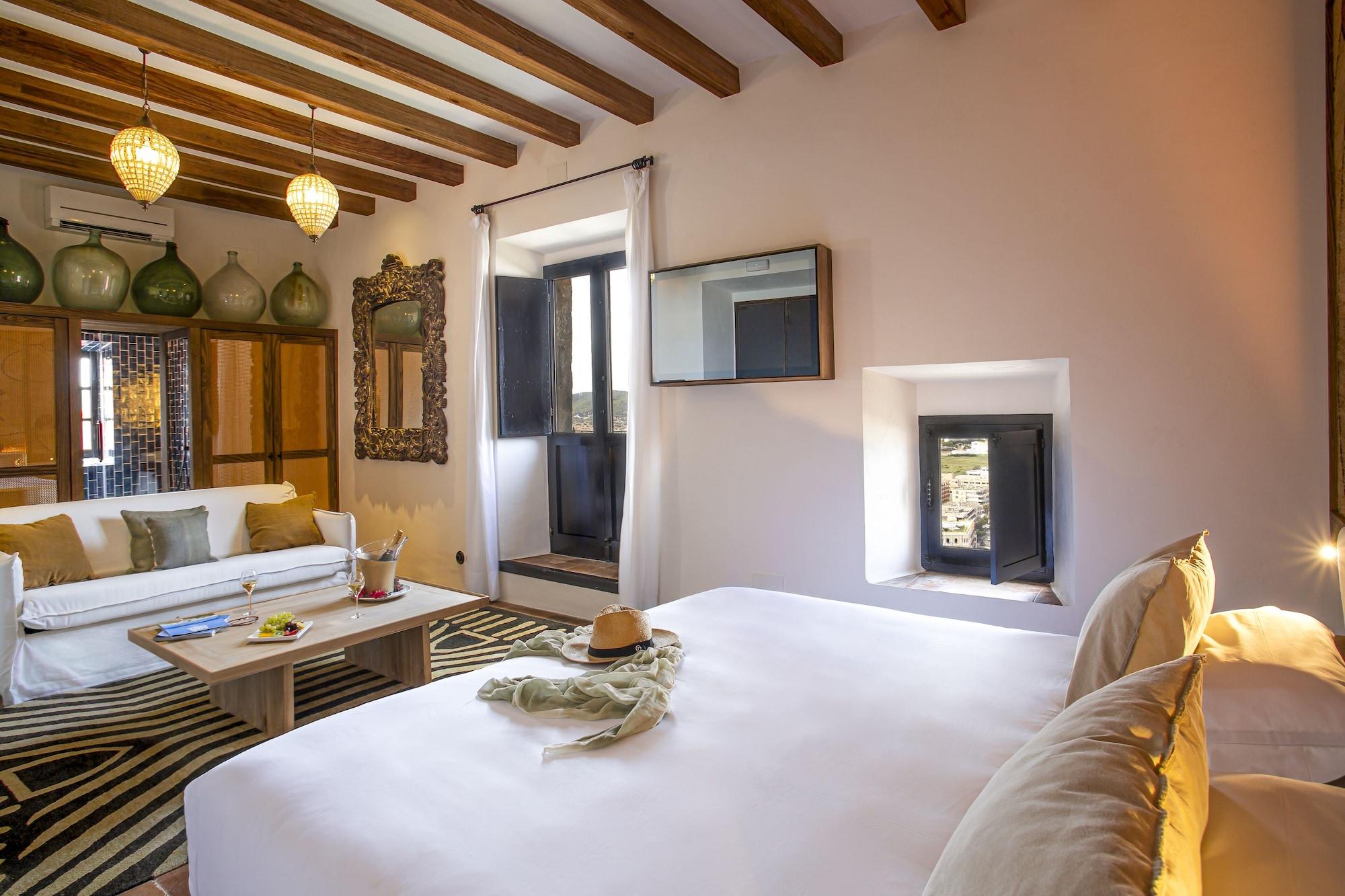 Hotel La Torre Del Canonigo - Small Luxury Hotels Ibiza Bagian luar foto
