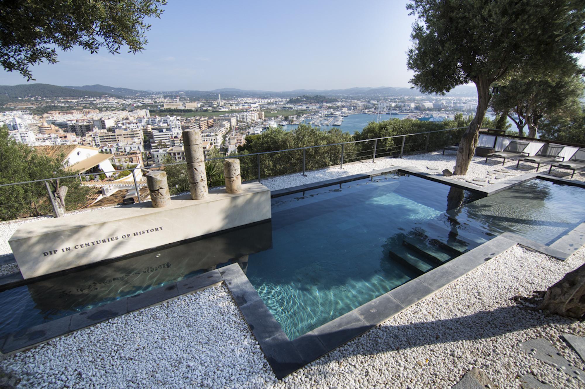 Hotel La Torre Del Canonigo - Small Luxury Hotels Ibiza Bagian luar foto